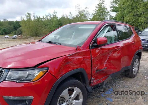 2019 Jeep Compass Latitude 4X4 z USA, uszkodzony, nr VIN 3C4NJDBB1KT668615